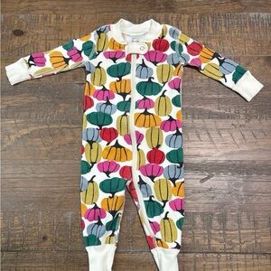 Hanna Andersson Multicolor Pumpkin Onesie